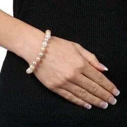 Worn finish bracelet-14k Yellow Gold Pink Freshwater Pearl Bracelet (8-9mm)