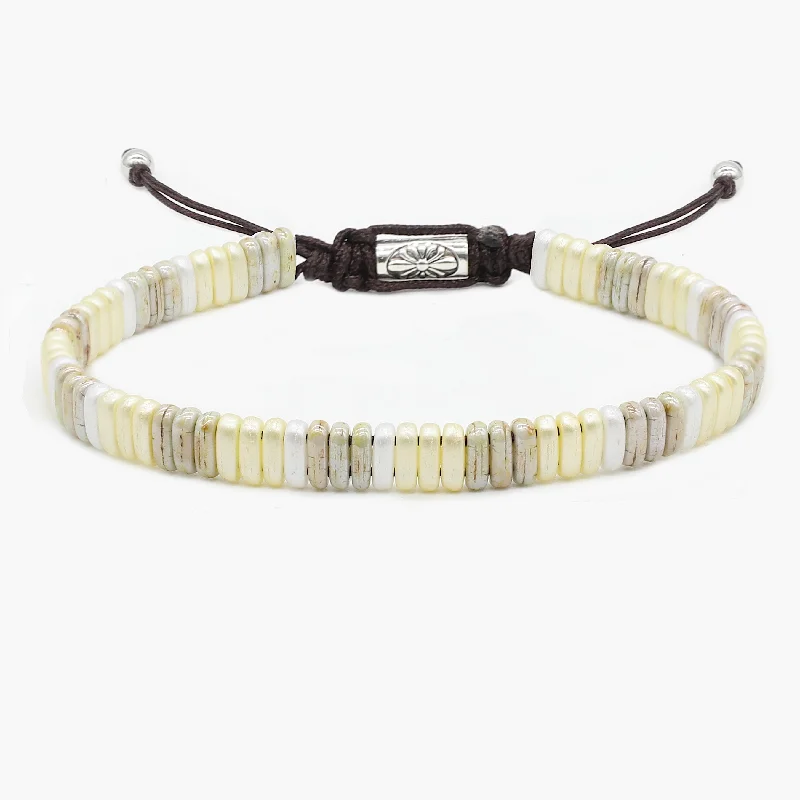 Spiral coil bracelet-Adjustable Bracelet With Assorted Glass Beads (Cream)