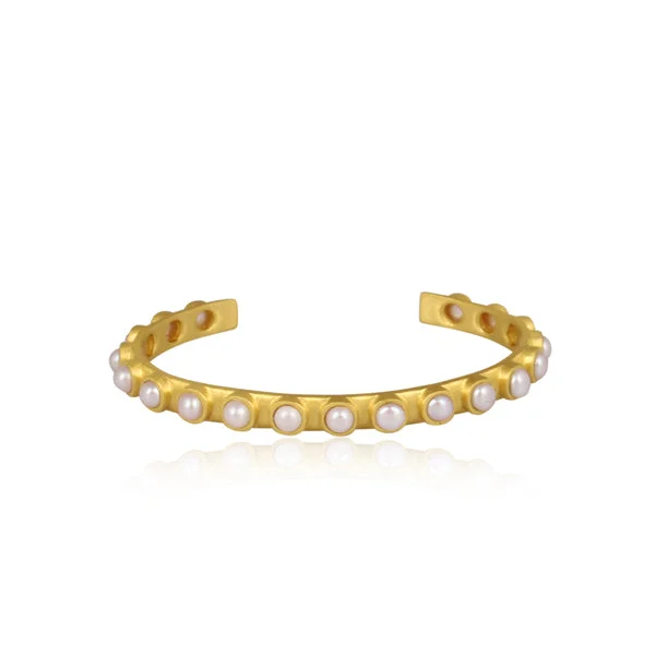 Bud-shaped bracelet-Pearl Studded Cuff