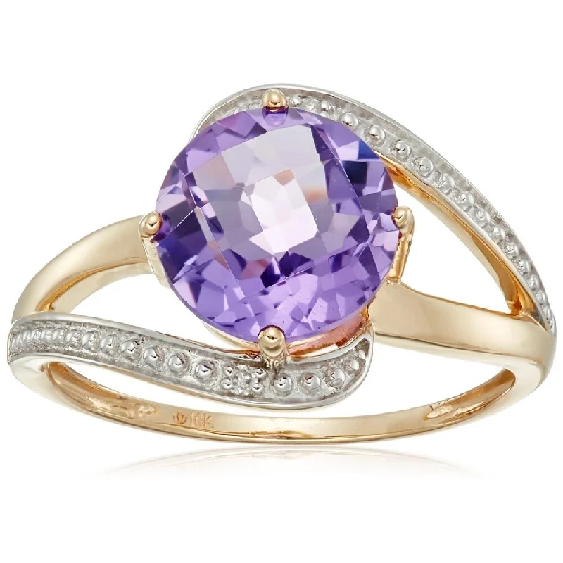 Sleek-cut ring-10k Yellow Gold African Amethyst & Diamond Solitaire Ring, Size 7 - Purple