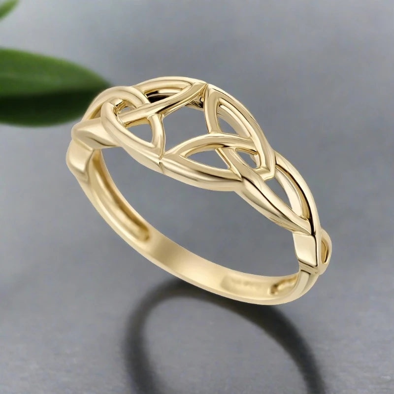 Eleven-gem ring-9K Gold Celtic Knot Ring