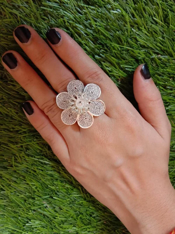 Subtle braid ring-Filigree Ring