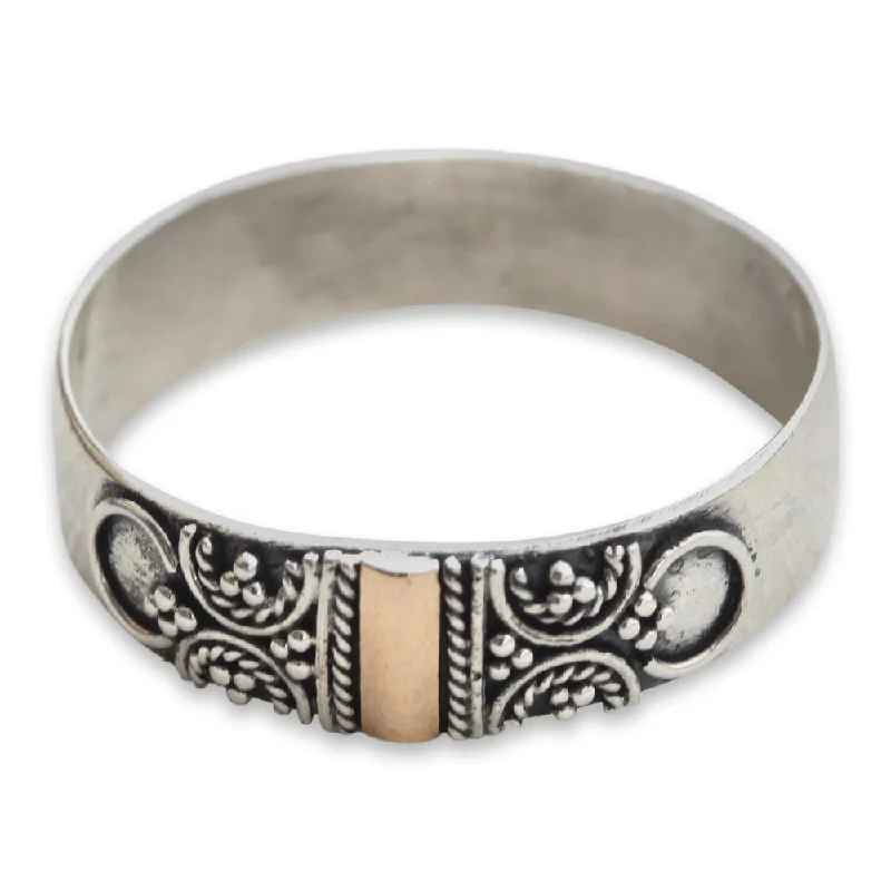 Pierced design ring-Handmade Gold Overlay 'Glad Arabesques' Ring (Indonesia)