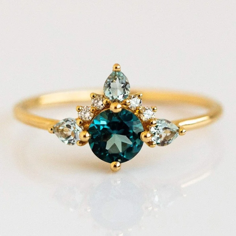 Shimmering crystal ring-London Blue Round Topaz Princess Crown Ring