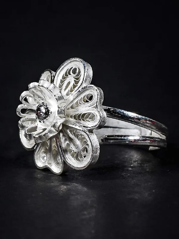 Decagonal stone ring-Classic Floral