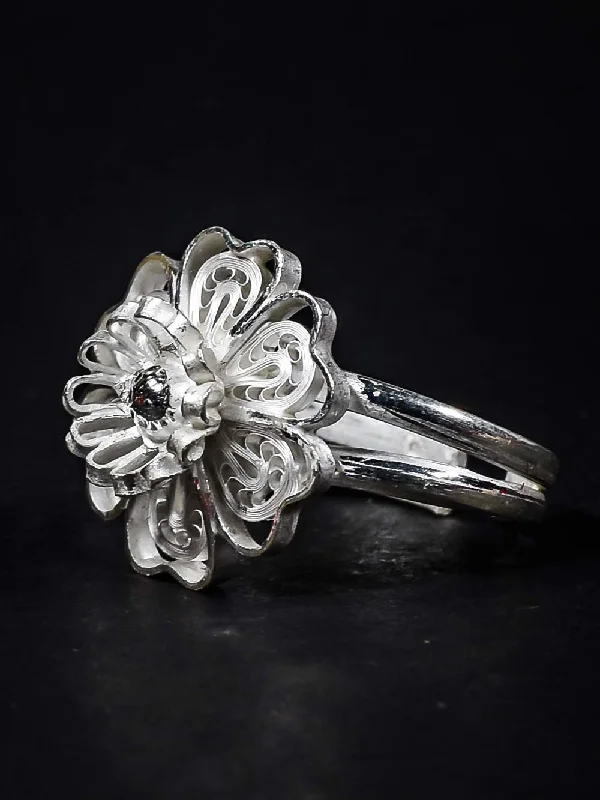 Staggered band ring-Classic Floral