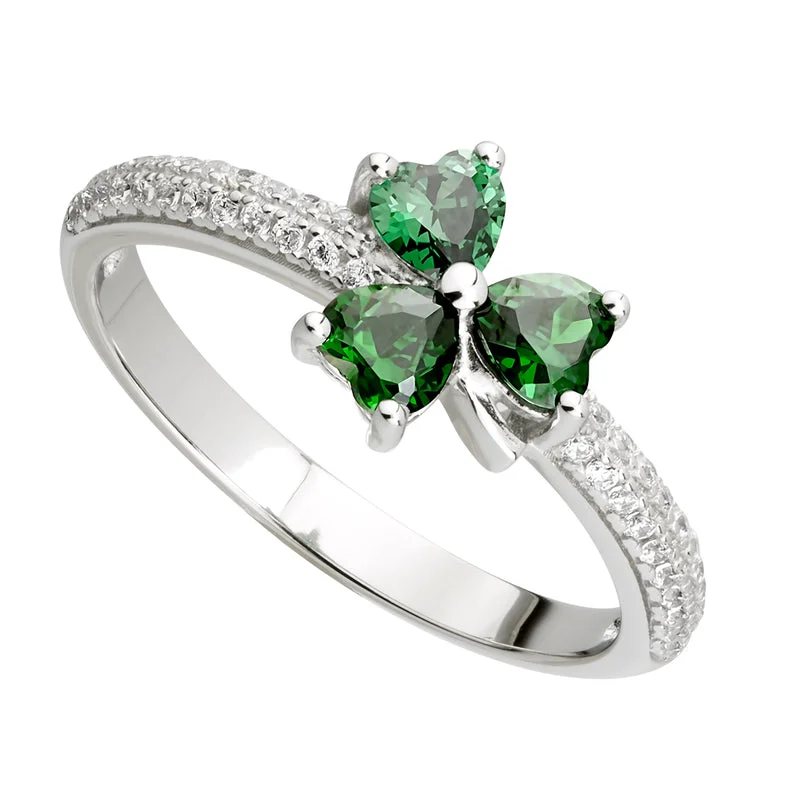 Tapered stone ring-Green Cubic Zirconia Shamrock Ring