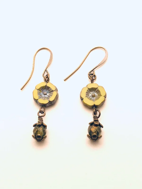 Vintage amber earrings-Czech Glass Earrings, Round Light Green Flower