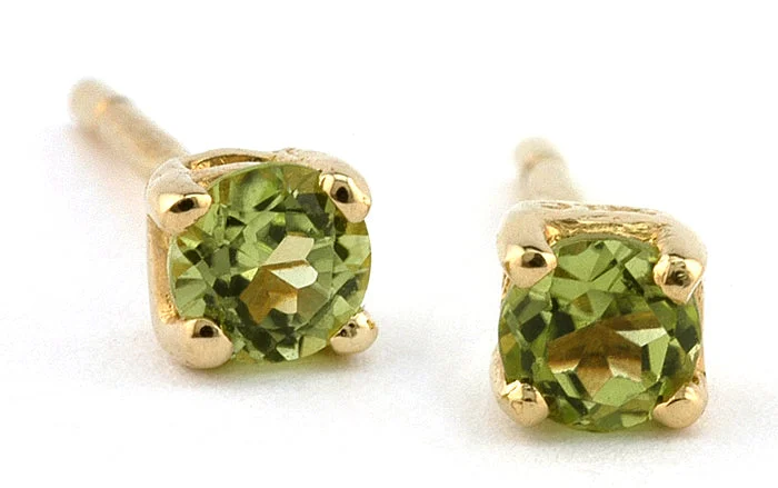 Long diamond earrings-Round 3mm Peridot Stud Earrings