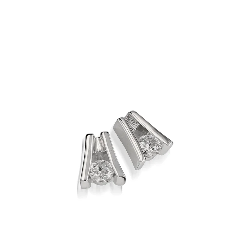 Arched stone earrings-Venture Diamond Solitaire Earring