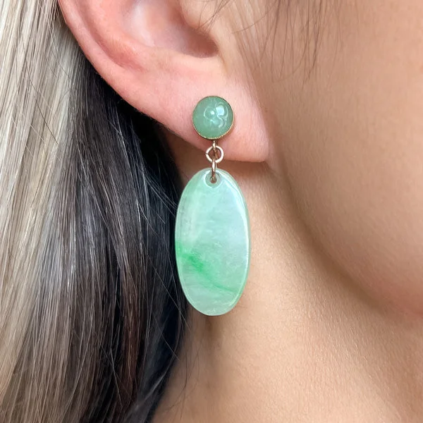 Dawn-cut earrings-Vintage Carved Jade Drop Earrings